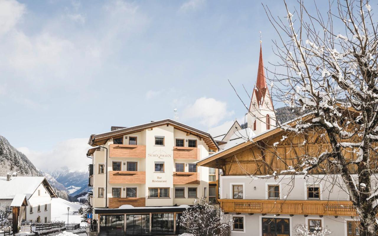 Hotel Schoelzhorn Superior Racines Bagian luar foto