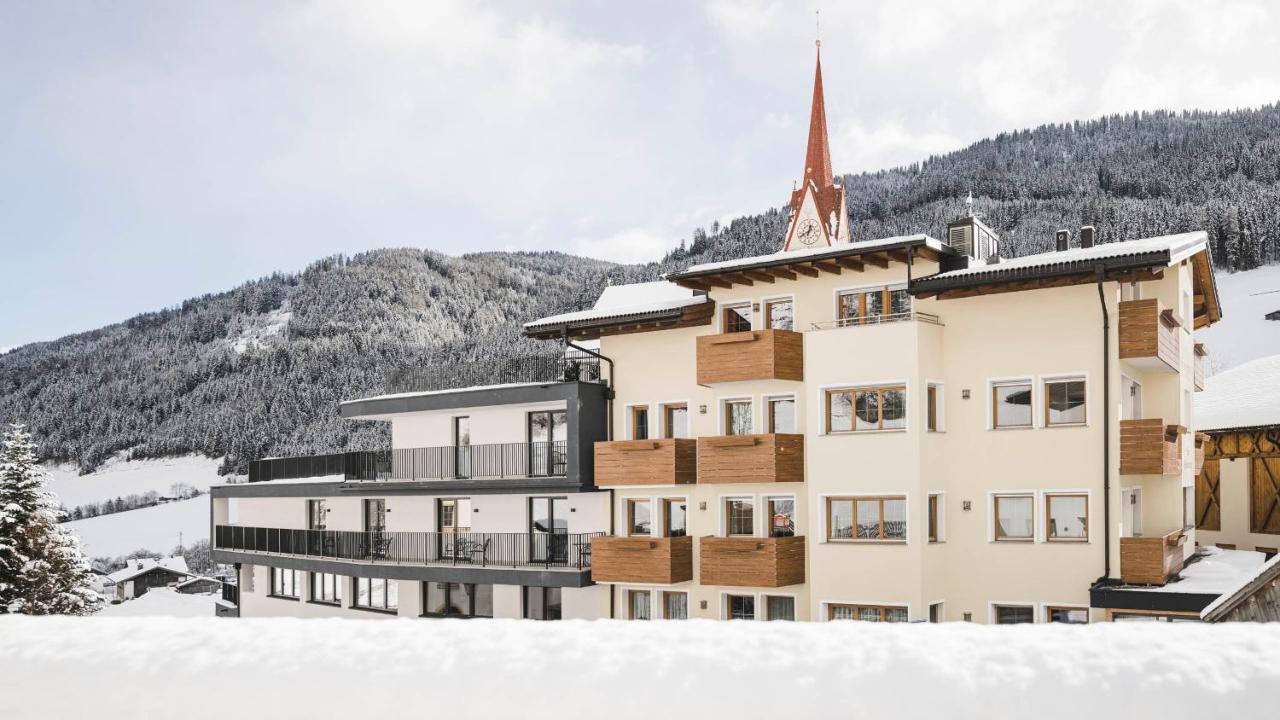 Hotel Schoelzhorn Superior Racines Bagian luar foto