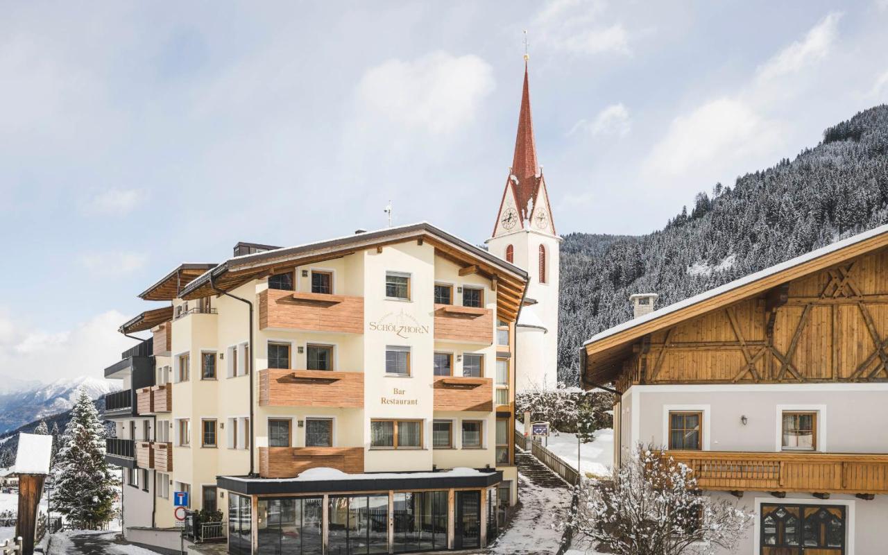 Hotel Schoelzhorn Superior Racines Bagian luar foto