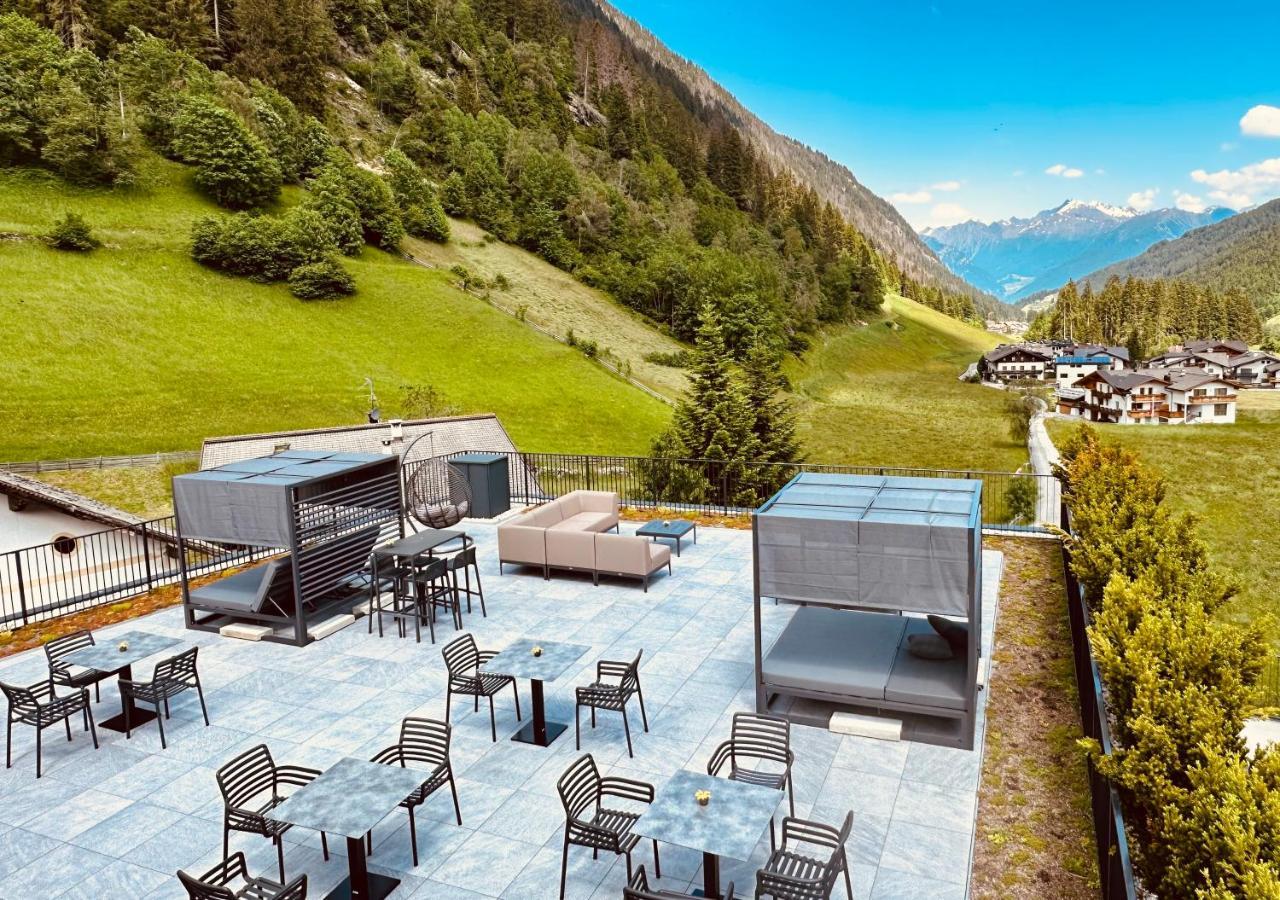 Hotel Schoelzhorn Superior Racines Bagian luar foto