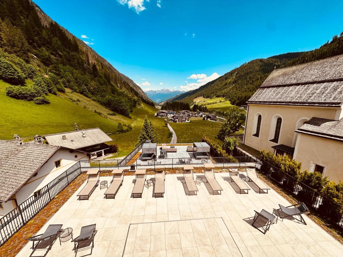 Hotel Schoelzhorn Superior Racines Bagian luar foto