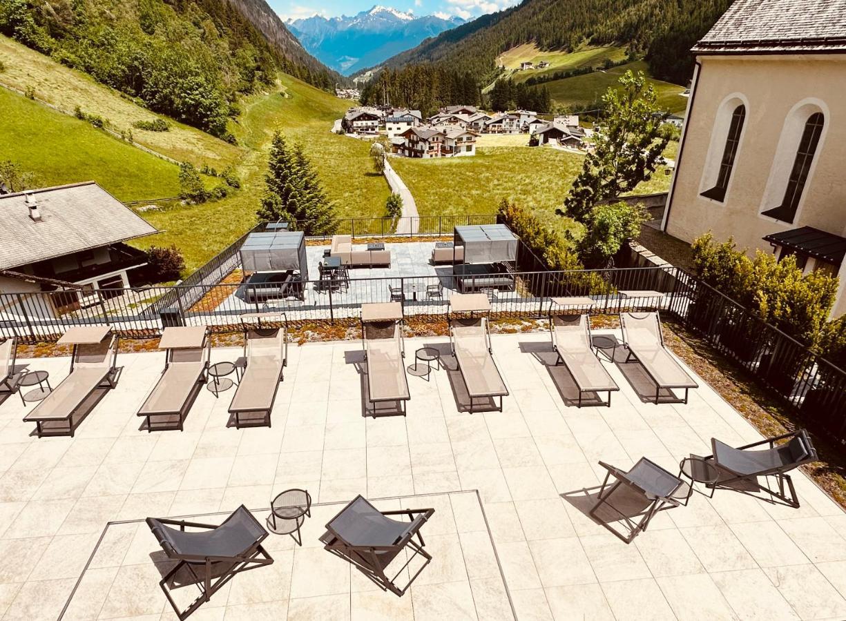 Hotel Schoelzhorn Superior Racines Bagian luar foto